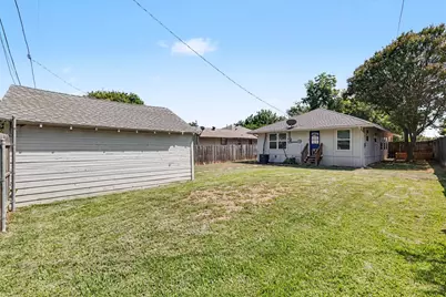 700 Cristler Avenue, Dallas, TX 75223 - Photo 27