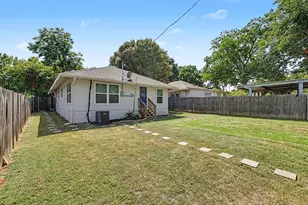 700 Cristler Ave, Dallas, TX 75223 - Photo 29