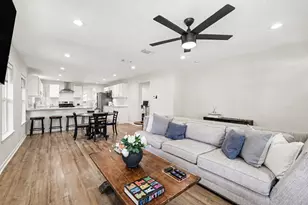 700 Cristler Ave, Dallas, TX 75223 - Photo 9