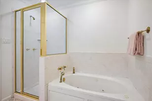 7233 Meadow Lake Ave, Dallas, TX 75214 - Photo 19