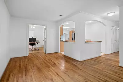 7233 Meadow Lake Avenue, Dallas, TX 75214 - Photo 7