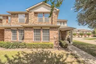 2741 Hyde Park Dr, Grand Prairie, TX 75050 - Photo 1