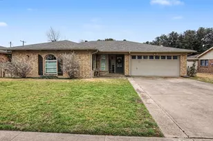 7532 Terry Dr, North Richland Hills, TX 76180 - Photo 1