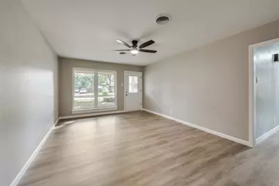 800 Sherwood Drive, Arlington, TX 76013 - Photo 5
