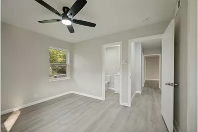 800 Sherwood Drive, Arlington, TX 76013 - Photo 13