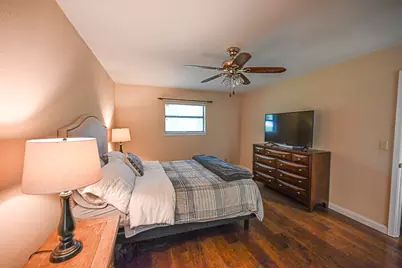 412 Half Moon Way, Runaway Bay, TX 76426 - Photo 13