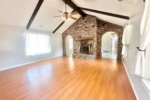2829 Bailey Ln, Aubrey, TX 76227 - Photo 5