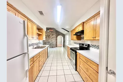 2829 Bailey Lane, Aubrey, TX 76227 - Photo 11