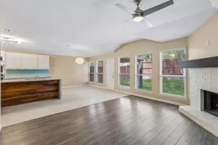 1001 Margaret Dr, McKinney, TX 75071 - Photo 5
