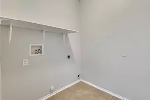 800 Ponselle Dr, Arlington, TX 76001 - Photo 23
