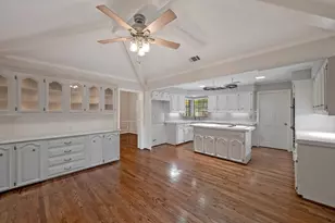 7723 Pennyburn Dr, Dallas, TX 75248 - Photo 7