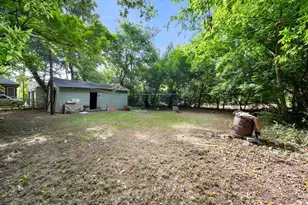 712 W Dye St, Palestine, TX 75801 - Photo 7