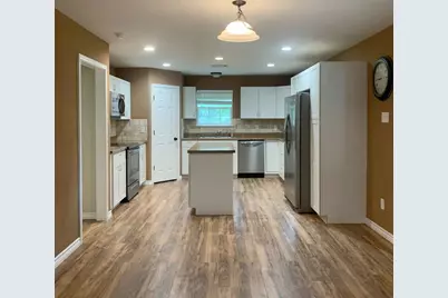 214 Braz, Bonham, TX 75418 - Photo 3