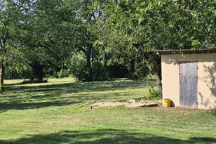 1120 Battle Lake Rd, Hallsburg, TX 76682 - Photo 5