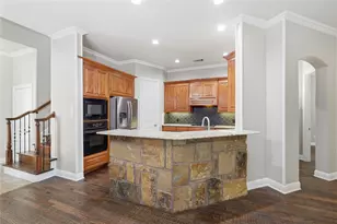 1408 Hampton Rd, Grapevine, TX 76051 - Photo 9