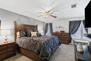 2923 Shady Knoll Ln, Bedford, TX 76021 - Photo 15
