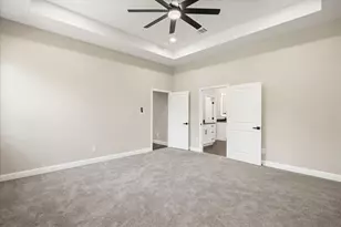 210 Knob Hill Dr, Granbury, TX 76048 - Photo 15