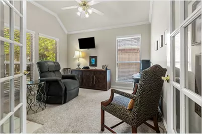 809 Lake Point Circle, McKinney, TX 75072 - Photo 15