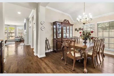 809 Lake Point Circle, McKinney, TX 75072 - Photo 11