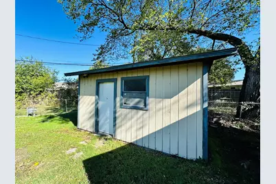 14255 Queens Chapel Road, Farmers Branch, TX 75234 - Photo 17