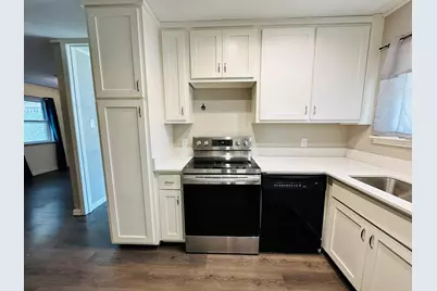 14255 Queens Chapel Road, Farmers Branch, TX 75234 - Photo 3