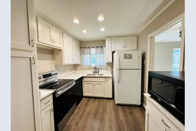 14255 Queens Chapel Road, Farmers Branch, TX 75234 - Photo 5