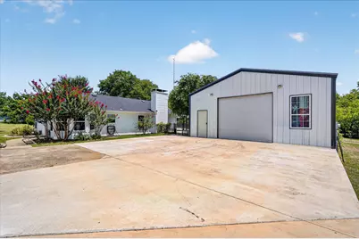 1425 Pioneer Drive, Lowry Crossing, TX 75069 - Photo 3