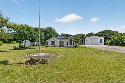 1425 Pioneer Drive, Lowry Crossing, TX 75069 - Photo 1