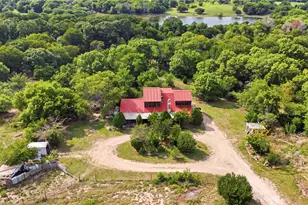 4325 Blue Bonnet Ln, Carls Corner, TX 76670 - Photo 7