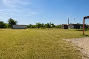 155 N Swanson Rd, Mineral Wells, TX 76067 - Photo 21