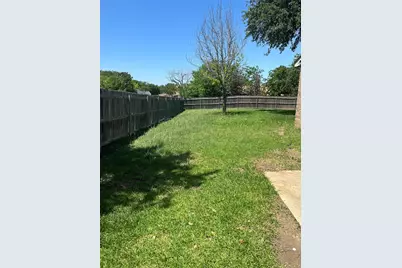 2101 Pennington Drive, Arlington, TX 76014 - Photo 11