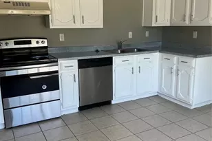 2101 Pennington Dr, Arlington, TX 76014 - Photo 7