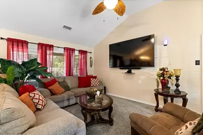 425 Legendary Lane, Gun Barrel City, TX 75156 - Photo 11