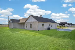 861 Alondrita St, Celeste, TX 75423 - Photo 35