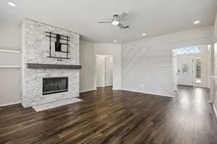 703 Fossil Hill Dr, Arlington, TX 76002 - Photo 9