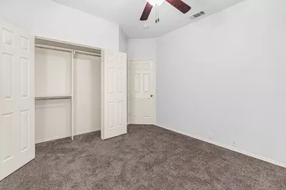 334 Touchdown Drive, Irving, TX 75063 - Photo 11