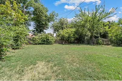 5213 Santa Rosa Drive, Haltom City, TX 76117 - Photo 23