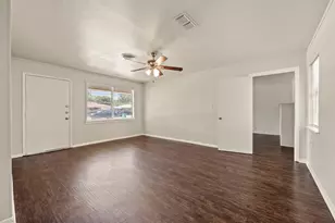 5213 Santa Rosa Dr, Haltom City, TX 76117 - Photo 7