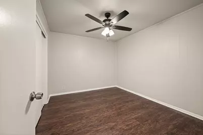 5213 Santa Rosa Drive, Haltom City, TX 76117 - Photo 17