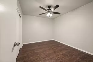 5213 Santa Rosa Dr, Haltom City, TX 76117 - Photo 17