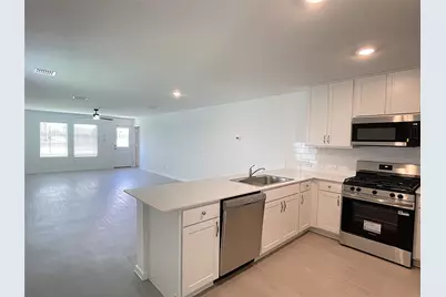 3185 Campeiro Avenue, Providence Village, TX 76227 - Photo 7