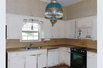 106 N 1st Street W, Dawson, TX 76639 - Photo 17