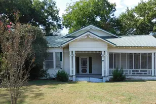 106 N 1st Street W, Dawson, TX 76639 - Photo 1