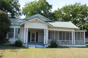 106 N 1st Street W, Dawson, TX 76639 - Photo 5