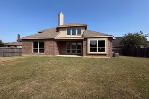 204 Janice Ct, Glenn Heights, TX 75154 - Photo 5