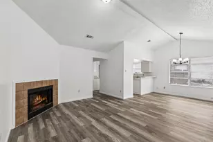7525 & 7527 Tiffany Meadows Ln, Fort Worth, TX 76140 - Photo 3