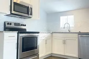 4522 Gaston Ave, Dallas, TX 75246 - Photo 3