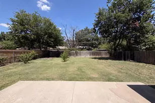2415 Barnes Bridge Rd, Dallas, TX 75228 - Photo 17
