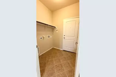 8920 Eastwood Avenue, Cross Roads, TX 76227 - Photo 33