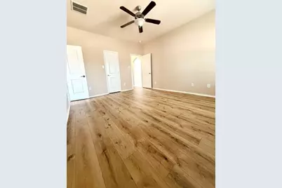 8920 Eastwood Avenue, Cross Roads, TX 76227 - Photo 21